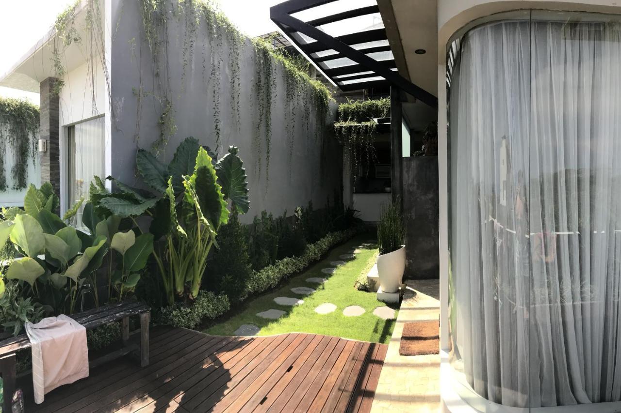 The Ocean Views Luxury Villas & Apartment Uluwatu  Exterior photo